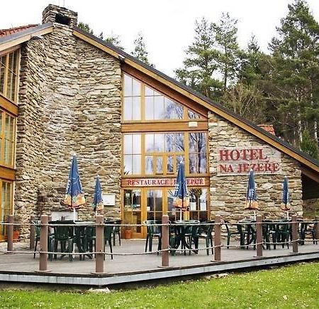 Hotel Na Jezere Horni Plana Ngoại thất bức ảnh