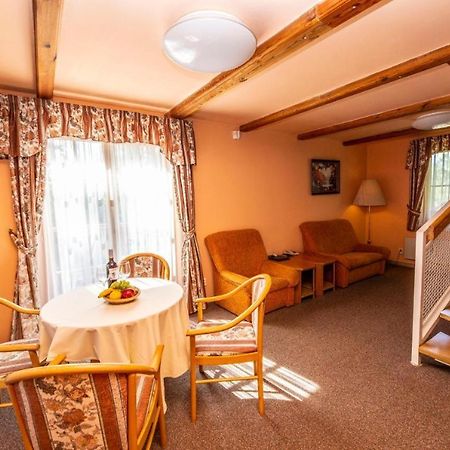 Hotel Na Jezere Horni Plana Ngoại thất bức ảnh