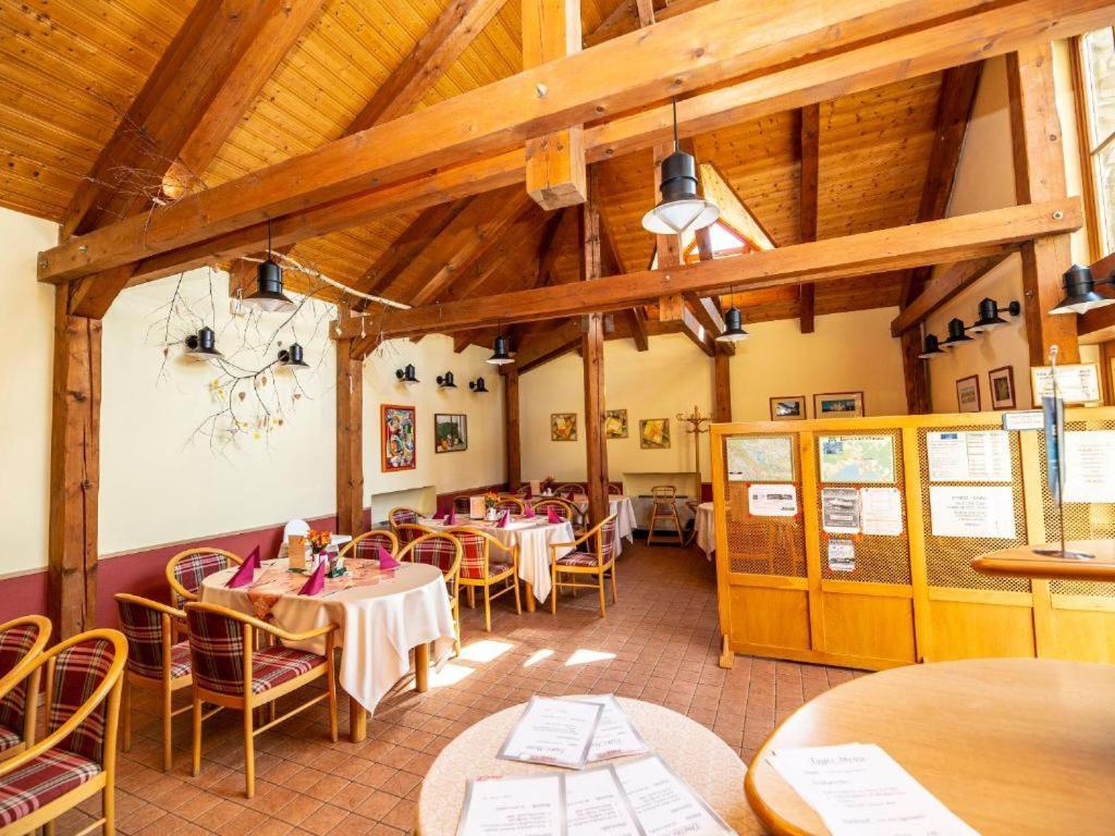 Hotel Na Jezere Horni Plana Ngoại thất bức ảnh